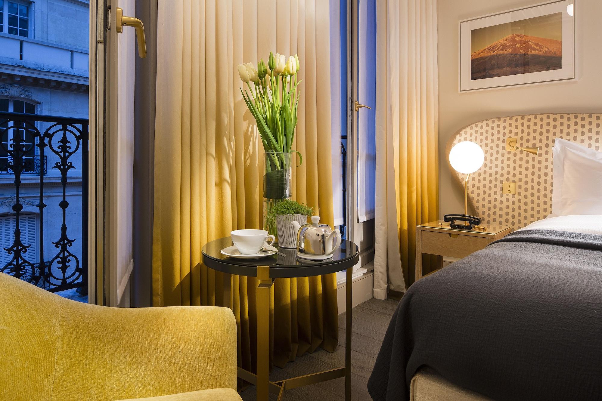 Hotel Le Marianne Париж Экстерьер фото