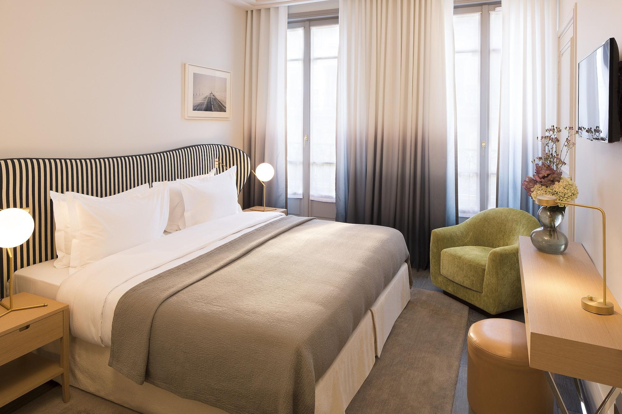 Hotel Le Marianne Париж Экстерьер фото