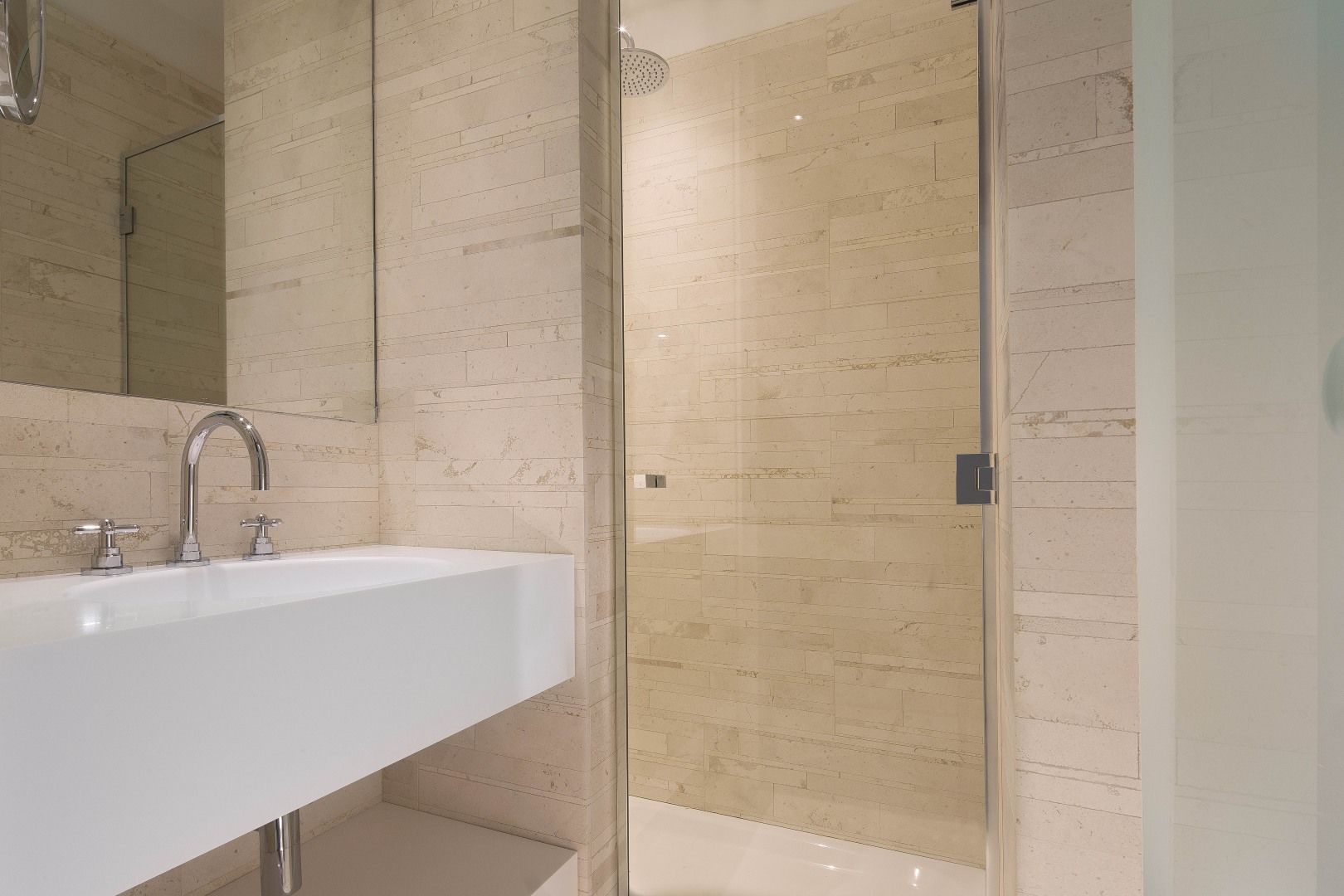 Hotel Le Marianne Париж Экстерьер фото