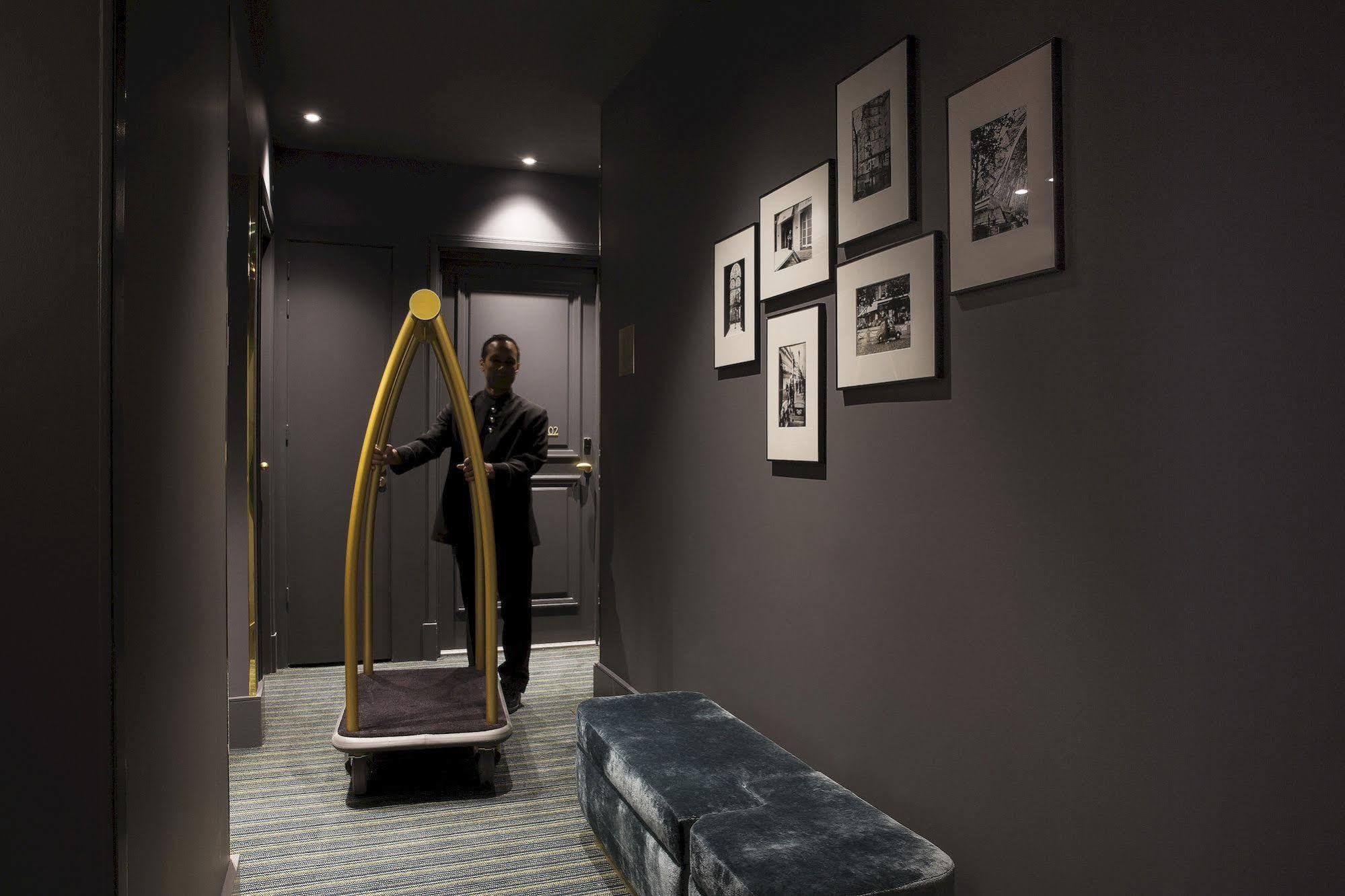 Hotel Le Marianne Париж Экстерьер фото